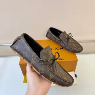 Louis Vuitton মোনোগ্রাম ক্যানভাস বাউ লোফার