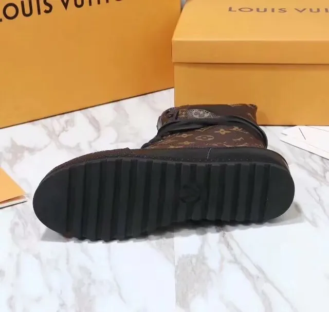 Louis Vuitton Monogram Lona Bota de Trabalho Com Cadarço e Bico Alto 5