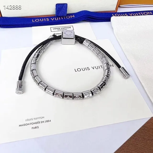Louis Vuitton Monogram Chain Silver Black Segmented Metal Necklace 6