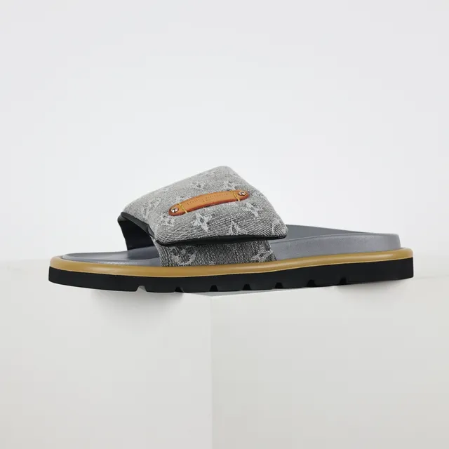 Louis Vuitton Monogram Fabric Strap Slipper 9