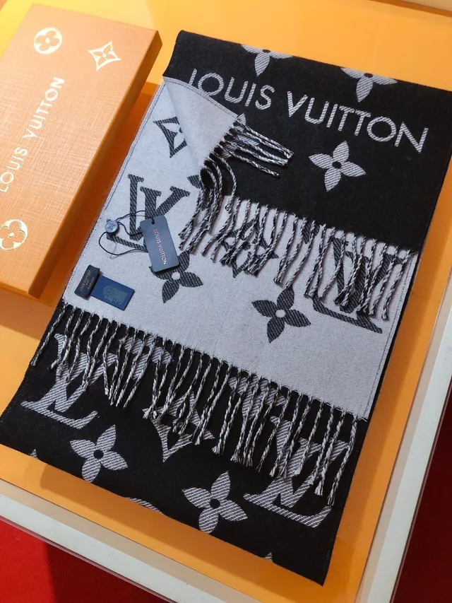 Louis Vuitton Monogram Floral কালো ও ধূসর ক্যাশমিয়ার স্কার্ফ 5