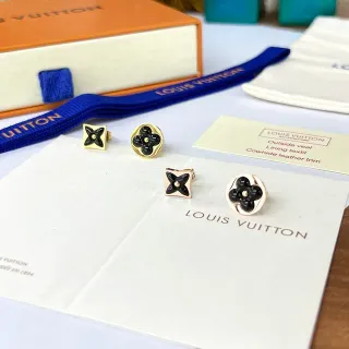 Louis Vuitton مونوغرام زهرة أسود مينا لون ذهبي أقراط ستود