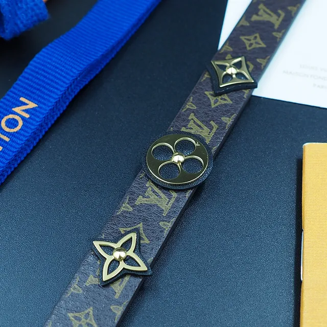 Louis Vuitton Monogram Pulsera de Flor Marrón y Oro de Cuero 6