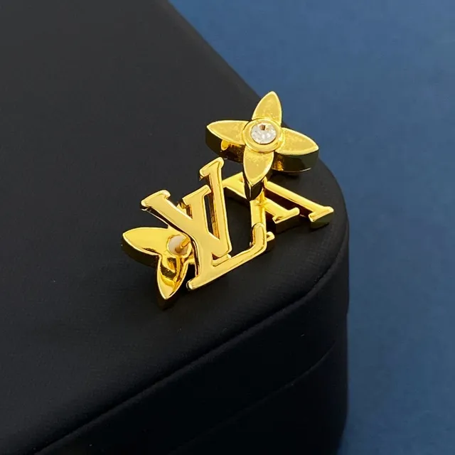 Louis Vuitton Monogram Flower Rose Gold and Yellow Gold Crystal Pearl Earrings 2