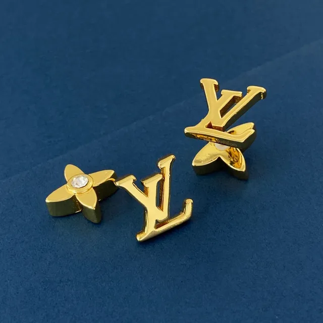 Louis Vuitton Monogram Flower Rose Gold and Yellow Gold Crystal Pearl Earrings 3