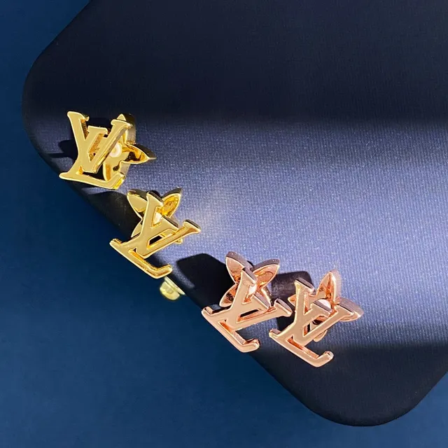 Louis Vuitton Monogram Flower Rose Gold and Yellow Gold Crystal Pearl Earrings 8