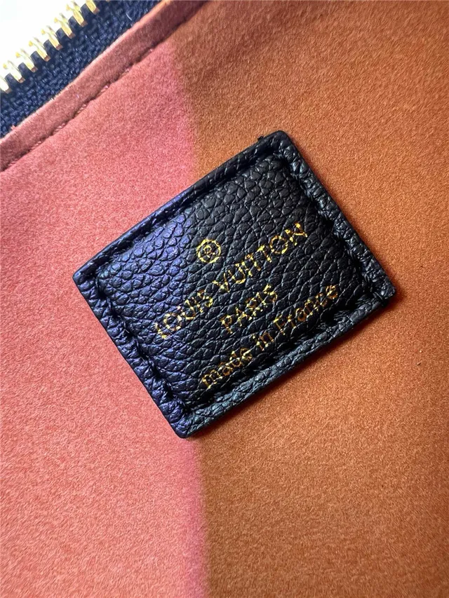Louis Vuitton Moon Belt Bag Bolsa de Cintura de Couro Pebbled Preto de Moda 19