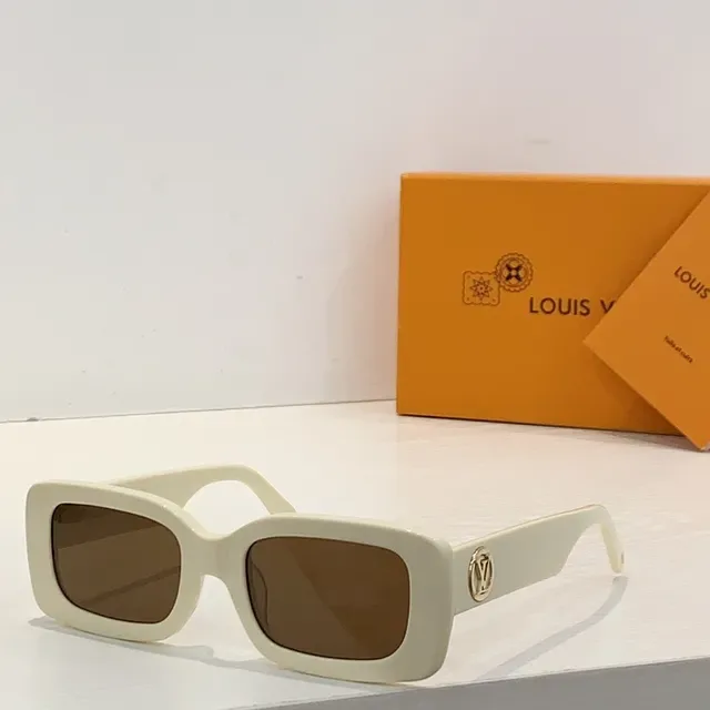 Louis Vuitton Rectangular Tortoiseshell Sunglasses 6