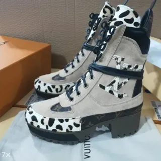 लुई विट्टन Run Away Boot भूरा चिती प्रिंट एन्कल जूते