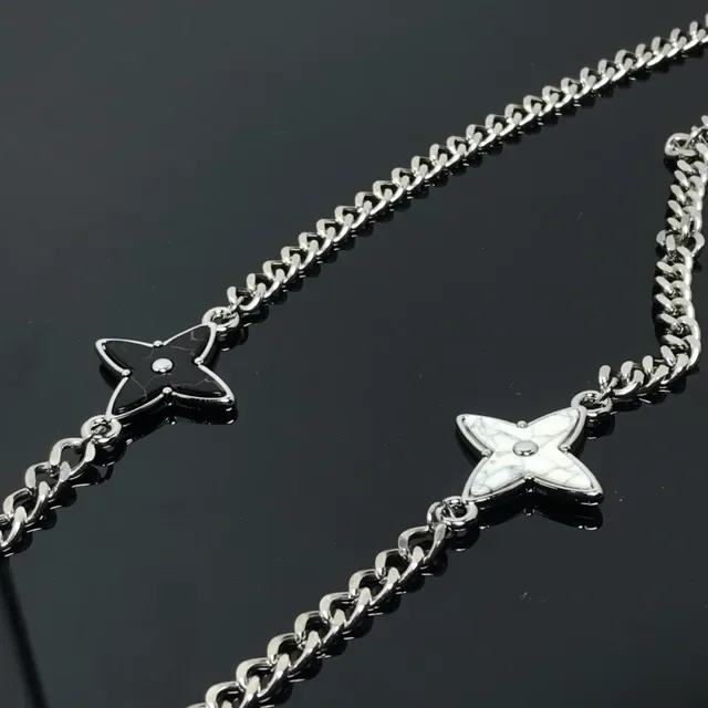 Colar Louis Vuitton Corrente Curb Prateada Azul Esmaltada Monograma Estrelas 3