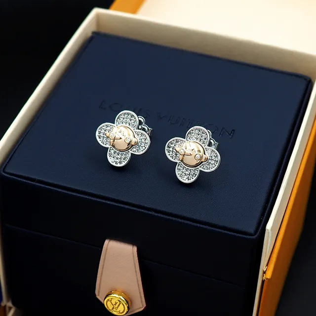 Louis Vuitton चाँदी सोना चार-पंखुड़ियों का क्लोवर सिल्हूट Pavé Crystal Setting कान के गहने 5