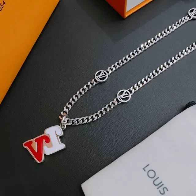 Louis Vuitton Silver Red Curb Chain Enamel Pendant Necklace 6