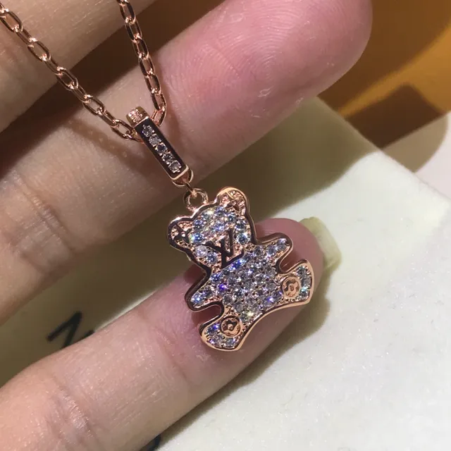 Collier Louis Vuitton Ours en peluche Cristal Pavé 3