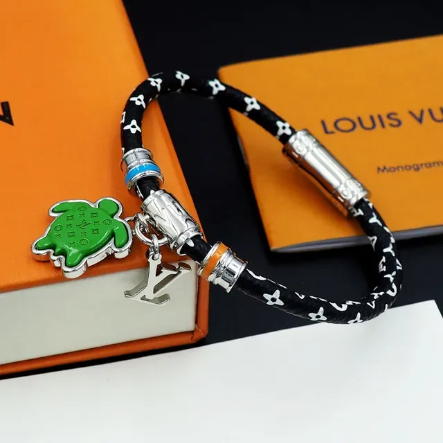 Bracelet Louis Vuitton Charm Tortue Noir Vert Cordon Emaillé 10