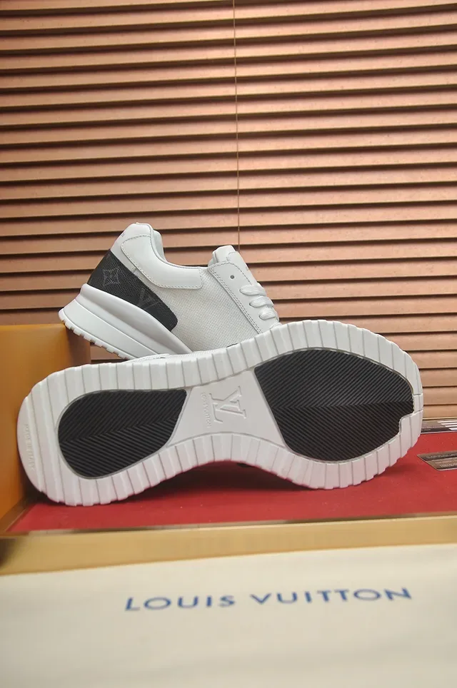 Louis Vuitton White Black Low-Top Mesh-and-Leather Upper Lifestyle Sneakers 3