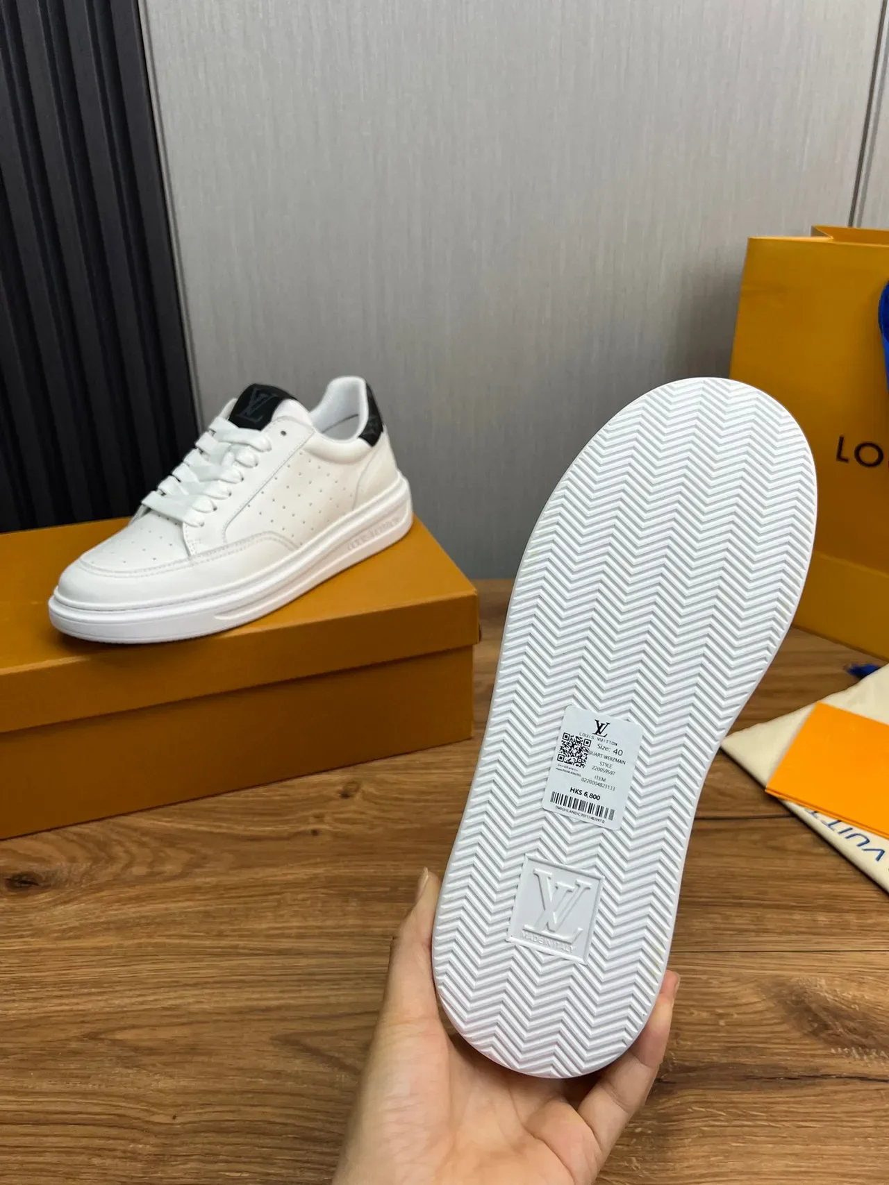 Louis Vuitton White Black Perforated Leather Upper Thick Platform Sole Lifestyle Sneakers 9