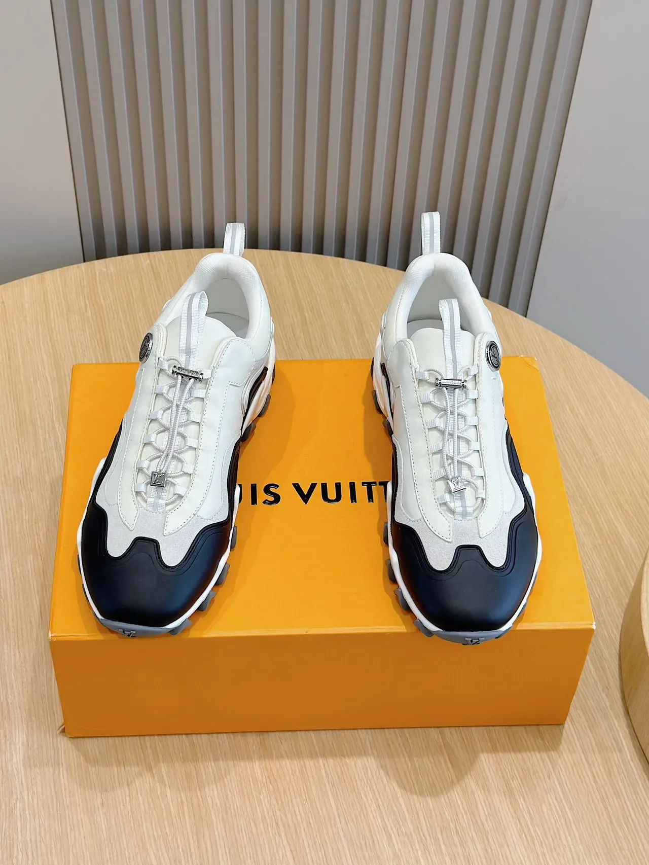 Louis Vuitton White Black Sculpted Midsole Wavy Overlays Chunky Sneakers 2