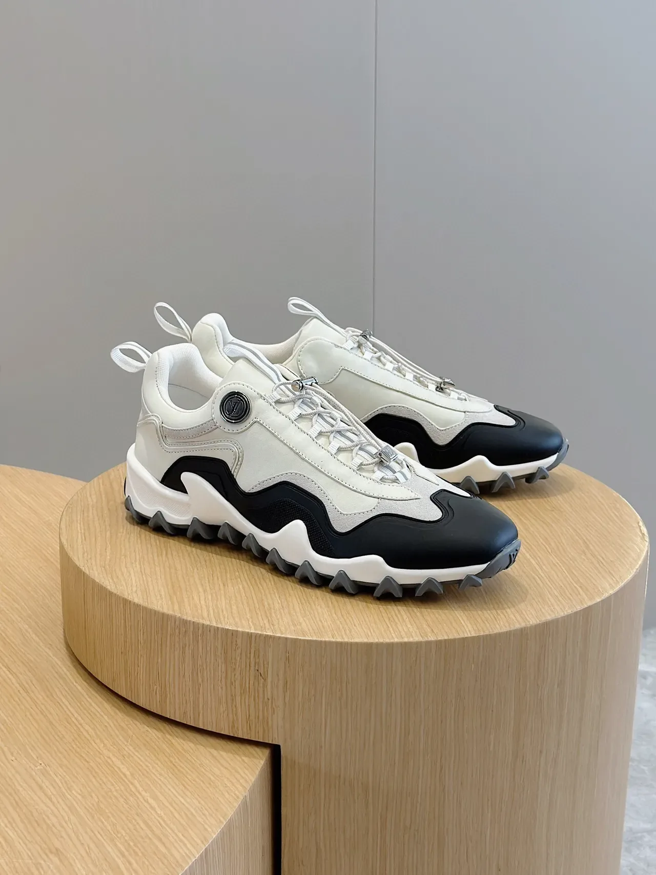 Louis Vuitton White Black Sculpted Midsole Wavy Overlays Chunky Sneakers 3