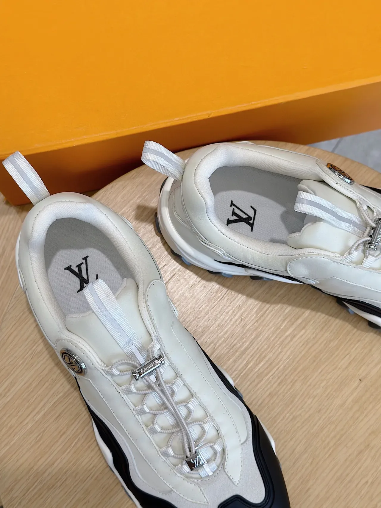 Louis Vuitton White Black Sculpted Midsole Wavy Overlays Chunky Sneakers 8