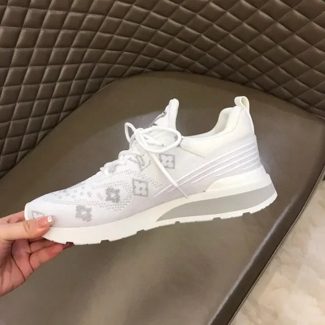 Louis Vuitton Sneakers Lifestyle Blancs et Gris Tricot Monogram Upper Sculpté Stratifié Semicelle 4