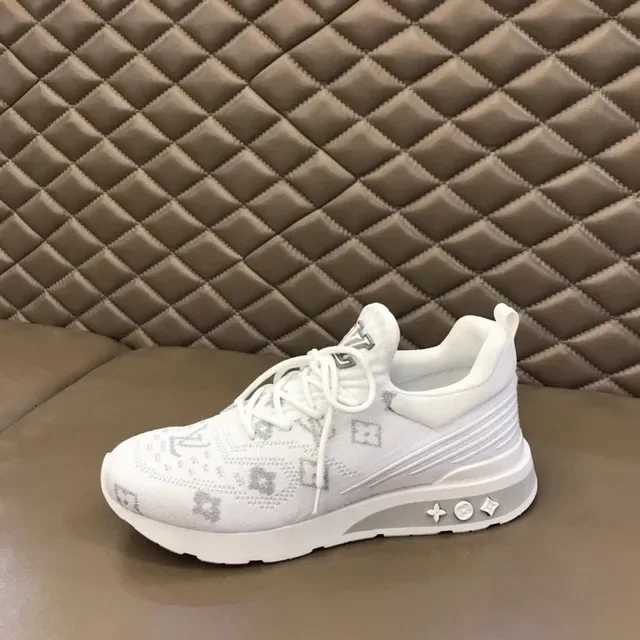 Louis Vuitton Sneakers Lifestyle Blancs et Gris Tricot Monogram Upper Sculpté Stratifié Semicelle 5