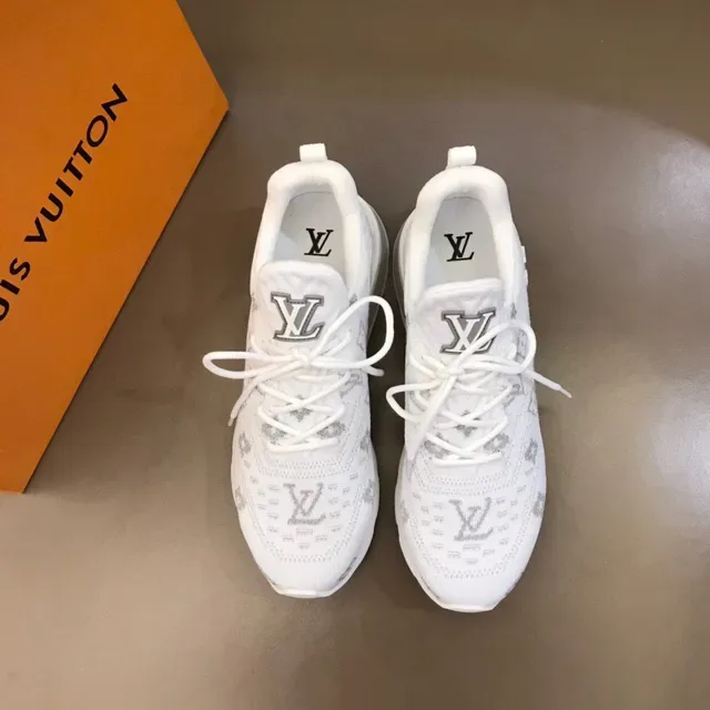 Louis Vuitton Sneakers Lifestyle Blancs et Gris Tricot Monogram Upper Sculpté Stratifié Semicelle 9