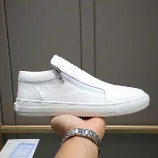 Louis Vuitton Tênis Lifestyle Branco Prateado Monogram Embossed Leather Fecho Zíper Lateral