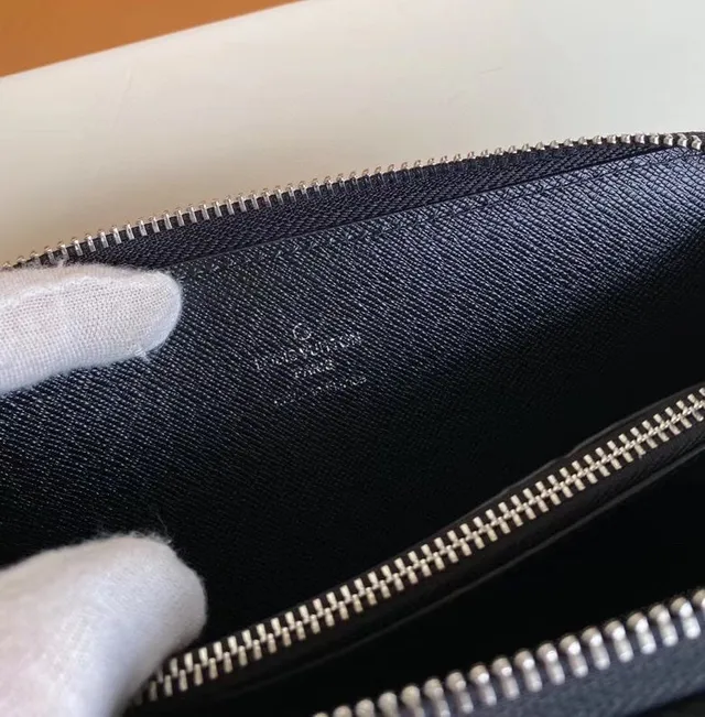 Louis Vuitton Zippy Wallet Black Saffiano Leather Long Wallet 2