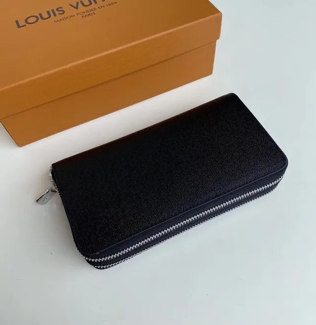 Louis Vuitton Zippy Wallet Black Saffiano Leather Long Wallet 9