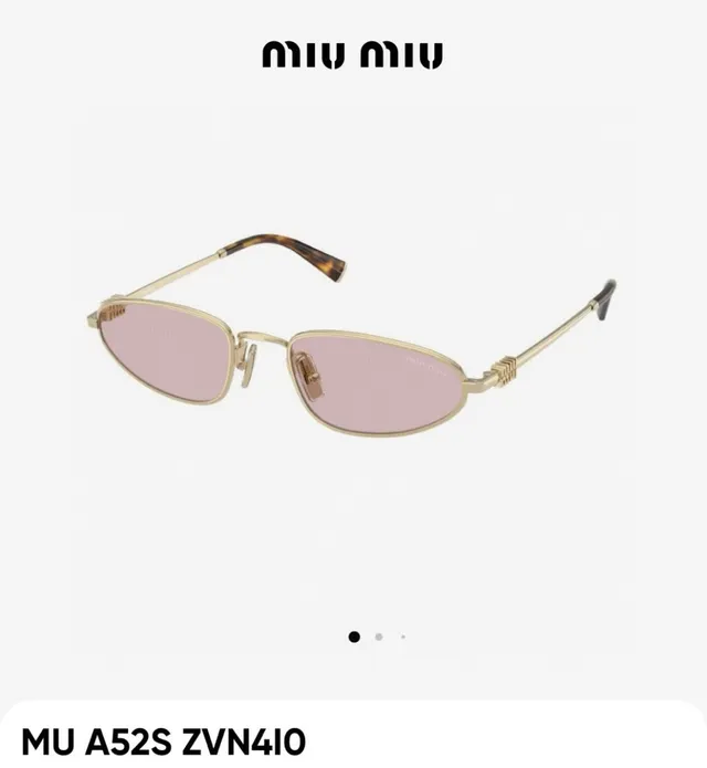 Miu Miu MU A52S Gafas de sol ovaladas de tono dorado 3
