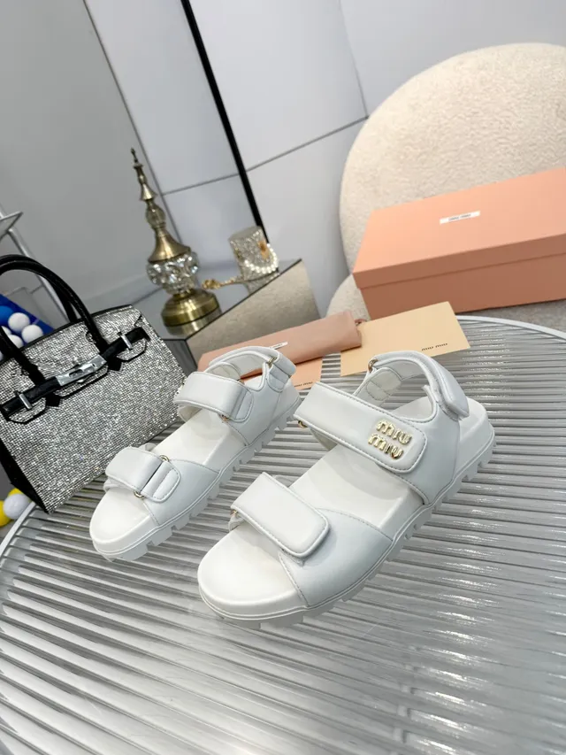 Miu Miu Wander Logo-Plaque Platform Leather Casual Sandals 4