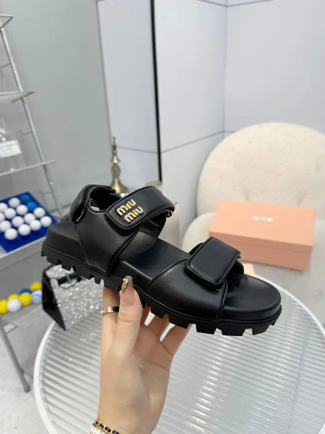 Miu Miu Wander Logo-Plaque Platform Leather Casual Sandals 9