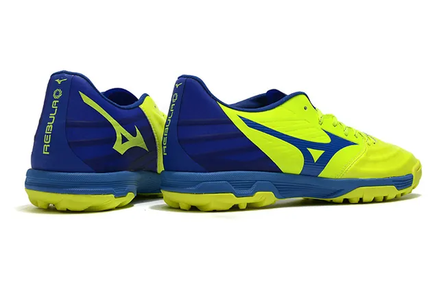 Mizuno Bleu Blanc Chaussures de Football Turf Haut Synthétique Basse Coupe 10
