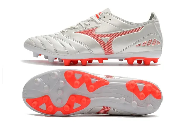 Mizuno Chaussures de Football Blanc Rouge Tige Basse Cuir Doublure Matelassée pour Terrain Firme 6