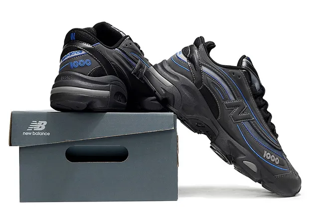 New Balance 1000 কালো এবং নীল মোটা সোলের স্নিকার্স 6