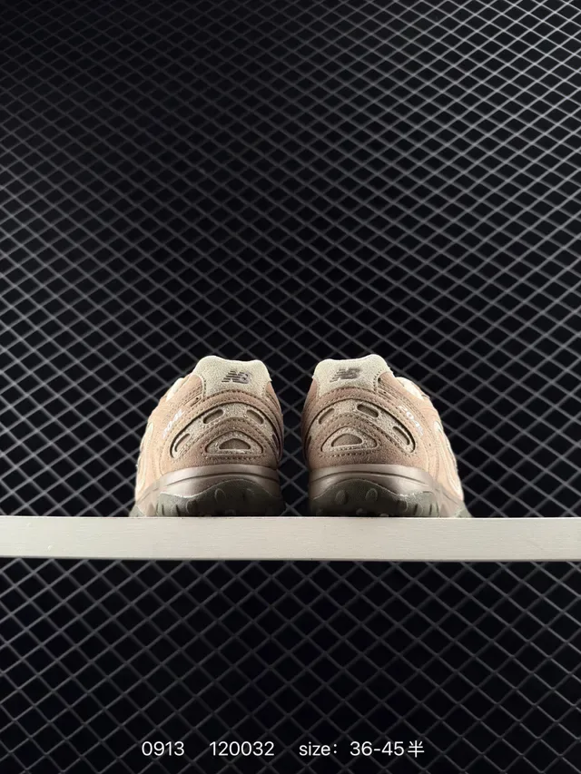 New Balance 204L Beige Suede-Mesh Lifestyle Sneakers 4