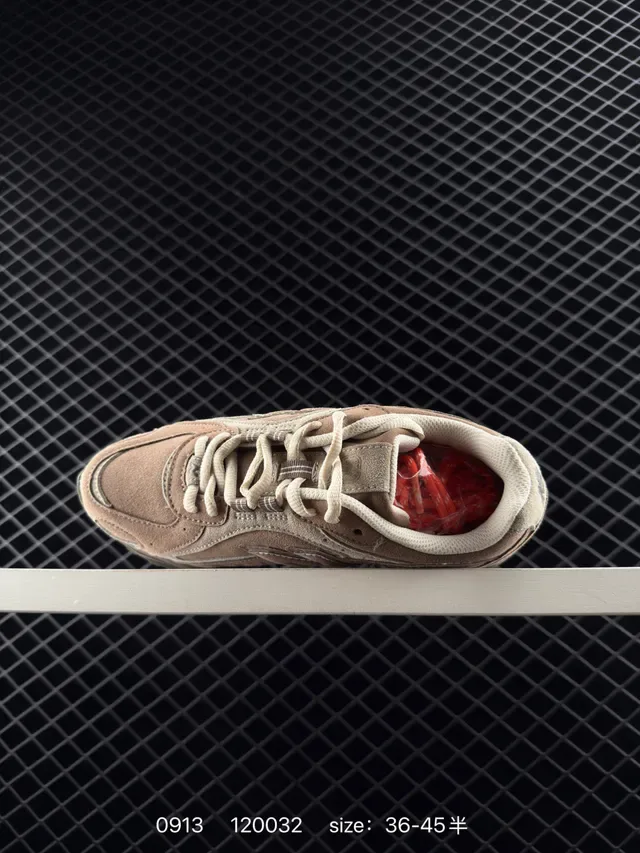 New Balance 204L Beige Suede-Mesh Lifestyle Sneakers 5