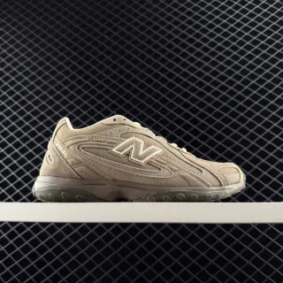 New Balance 204L বেইজ স্যুয়েড রিট্রো লাইফস্টাইল স্নিকার্স