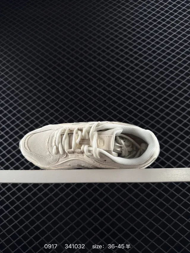 New Balance 204L بيج أحذية رياضية أسلوب حياة مصنوعة من جلد مستورد مع شبكة 4