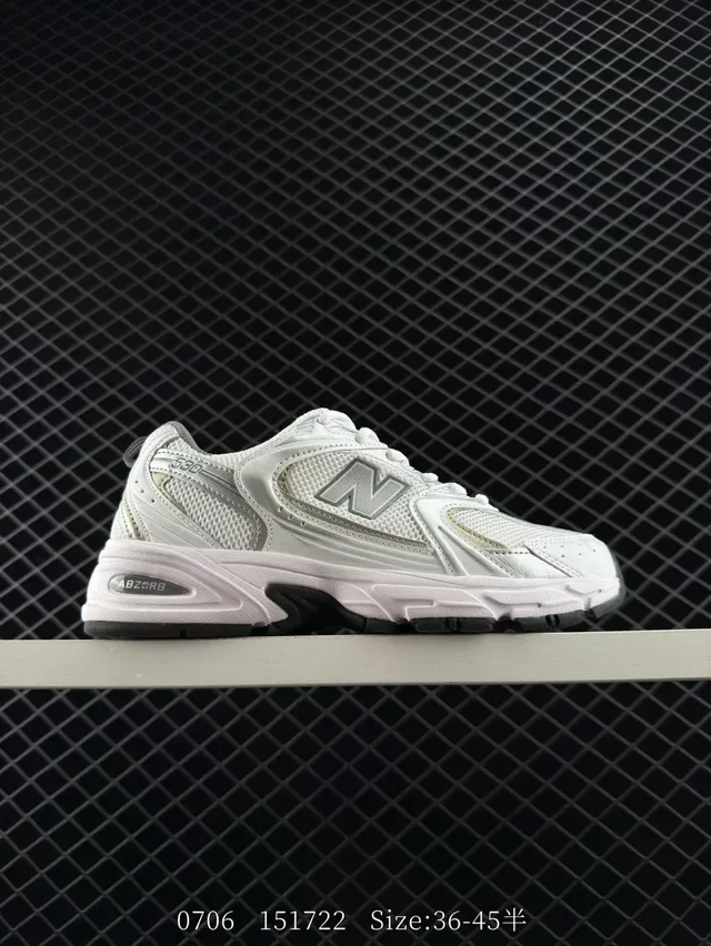 New Balance 530 Zapatillas Lifestyle Blancas y Grises 5