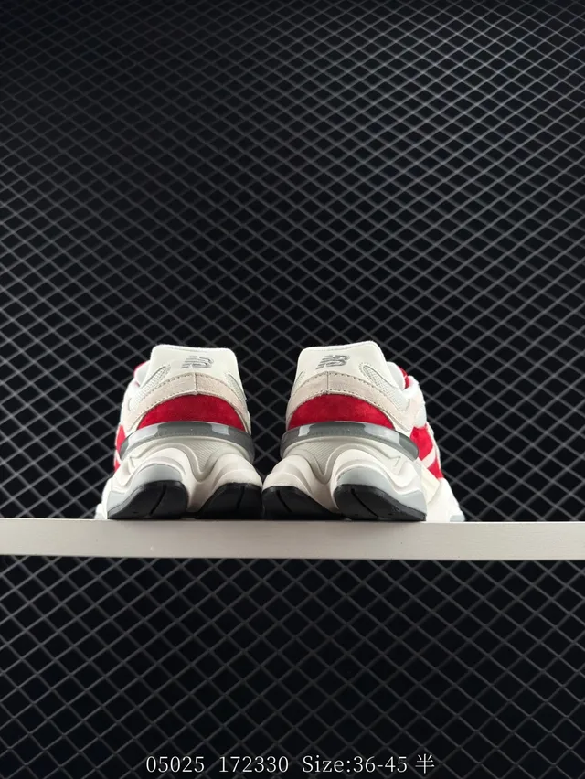 New Balance 9060 Beige y Crema Zapatillas Chunky 2
