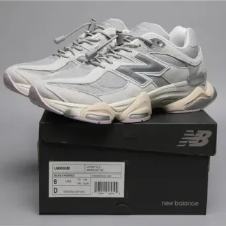 New Balance 9060 ধূসর এবং ক্রিম লাইফস্টাইল স্নিকার্স