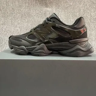 New Balance 9060 Zapatillas Chunky Negras Monocromáticas