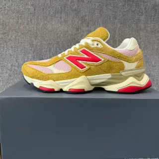 New Balance 9060 amarelo mostarda rosa tênis chunky
