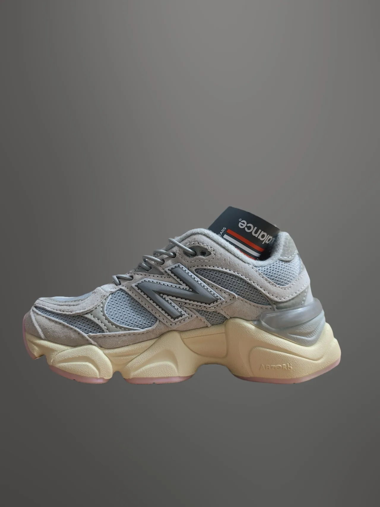 New Balance بيج وردي كعب مصمم طبقات شبكة سويد علوة كعب كبير 2