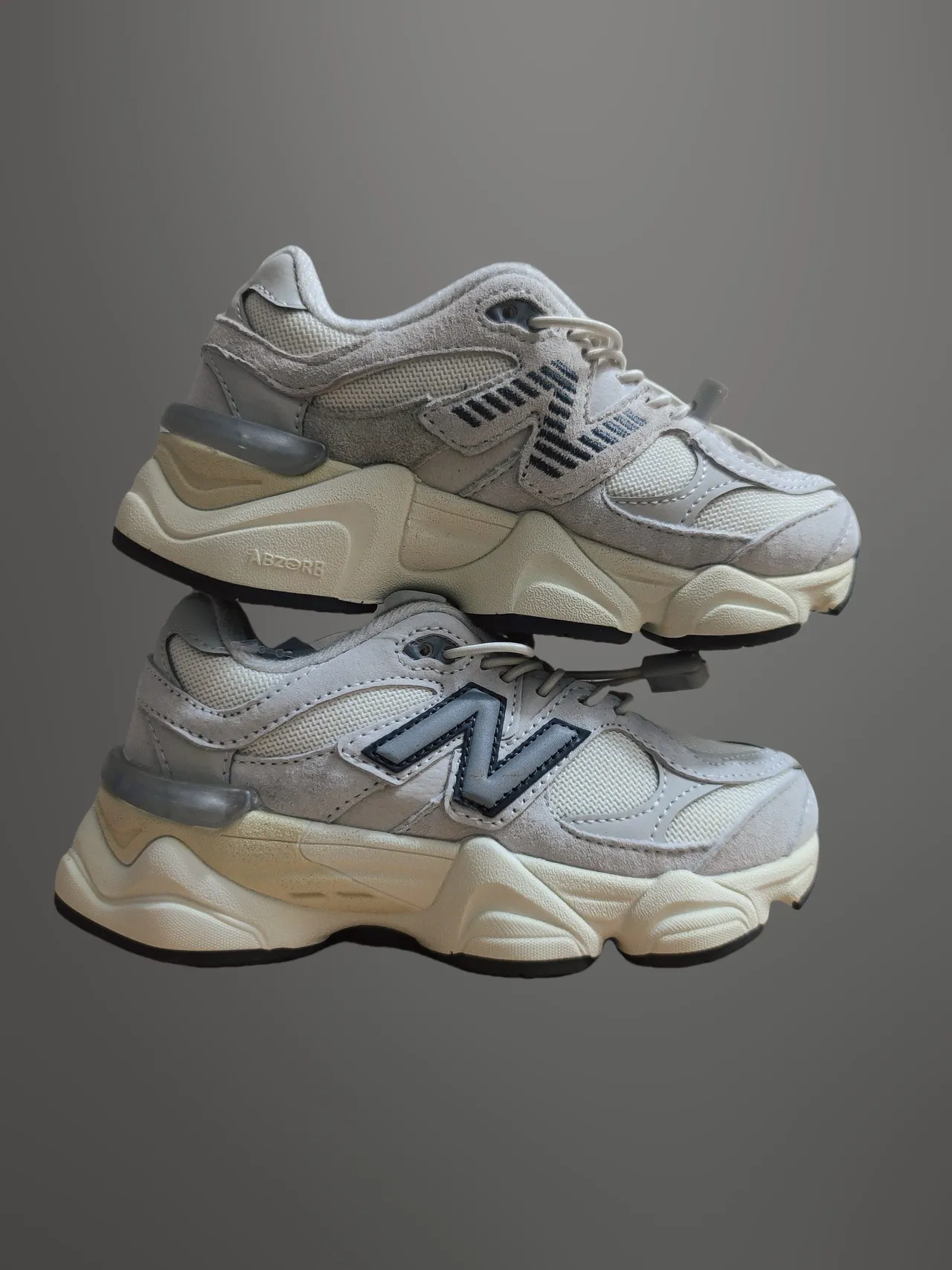 New Balance بيج وردي كعب مصمم طبقات شبكة سويد علوة كعب كبير 14