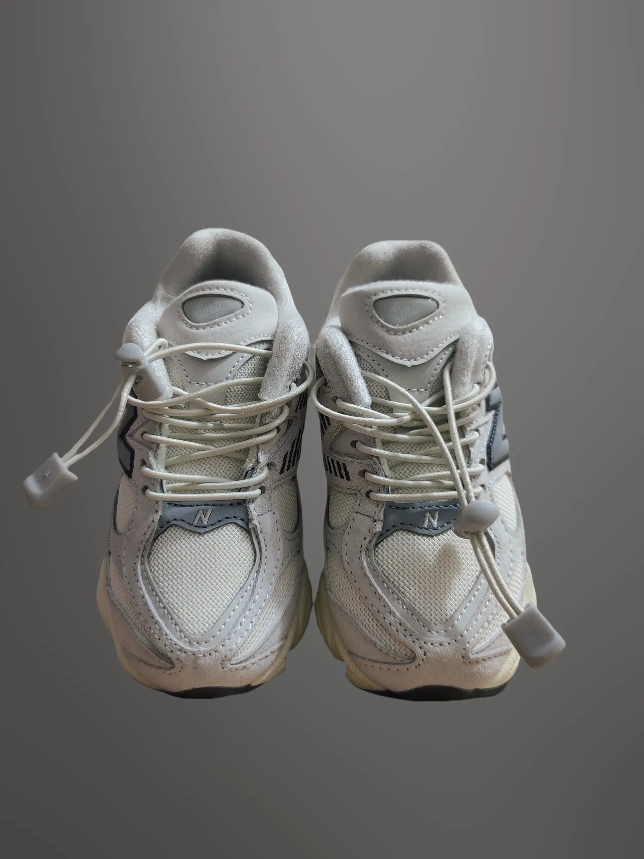 New Balance بيج وردي كعب مصمم طبقات شبكة سويد علوة كعب كبير 18