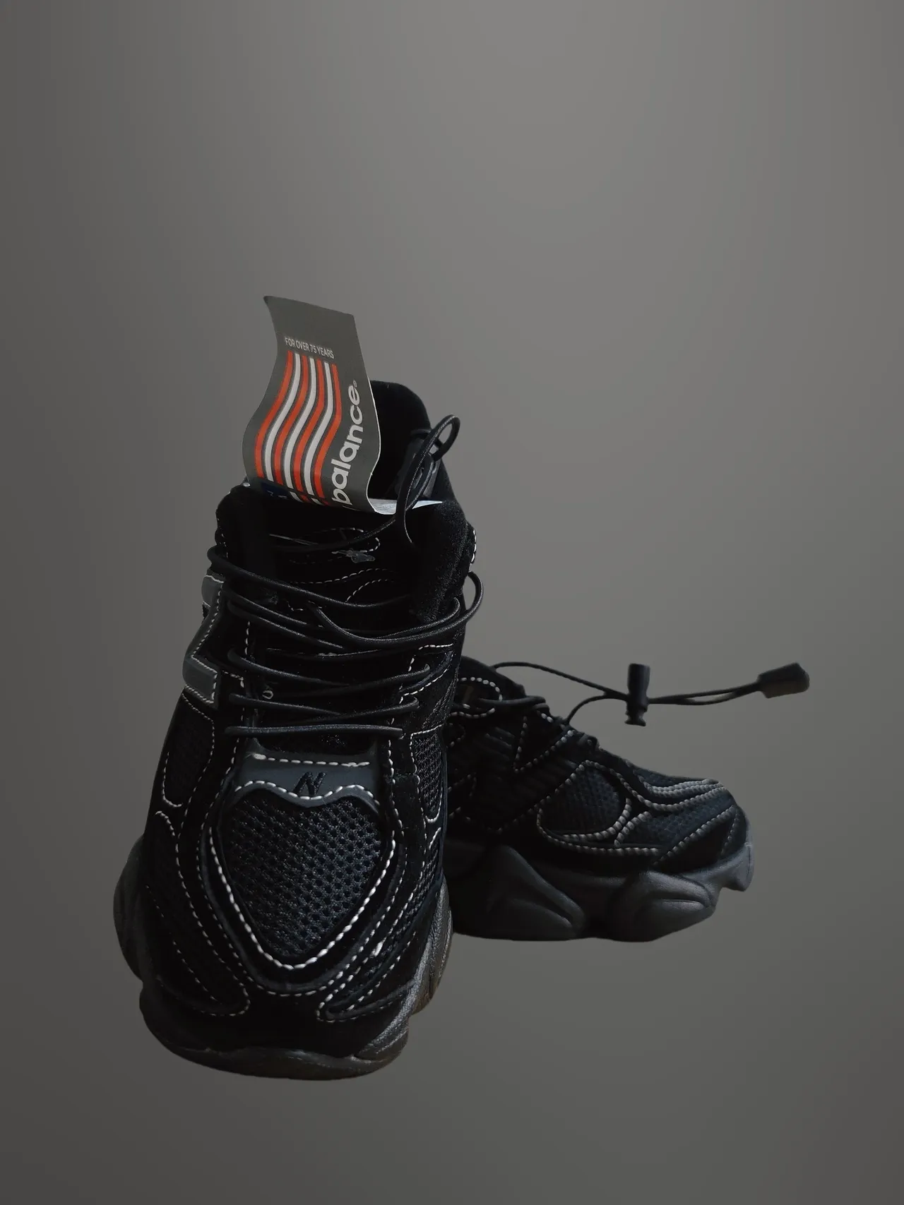 New Balance بيج وردي كعب مصمم طبقات شبكة سويد علوة كعب كبير 24