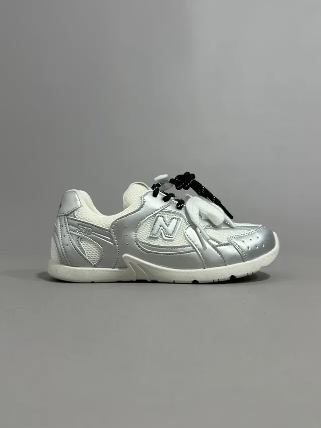 New Balance Tênis Lifestyle Beige Branco Com Material Misto Superior Camada De Malha E Couro 10