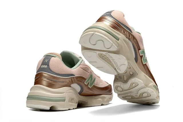 New Balance Pink Beige Platform Sole Mesh And Metallic Synthetic Overlay Chunky Sneakers 3